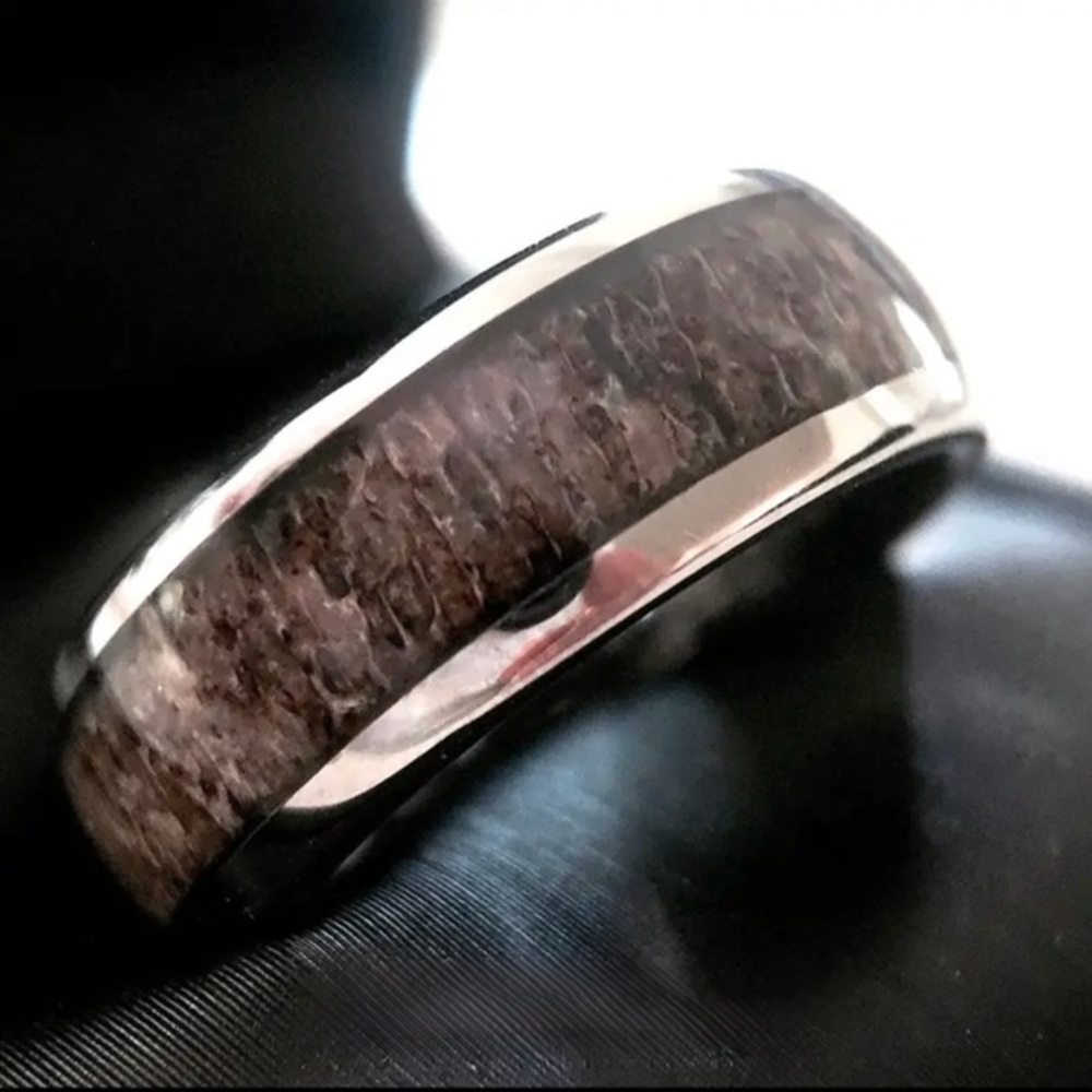 Men’s Deer Antler Inlaid Stainless Steel Ring Band Size 12